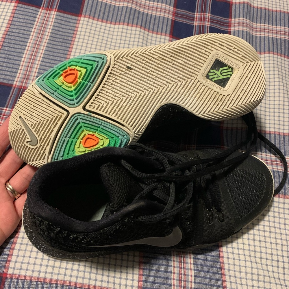 Nike - Picture 2 of 2